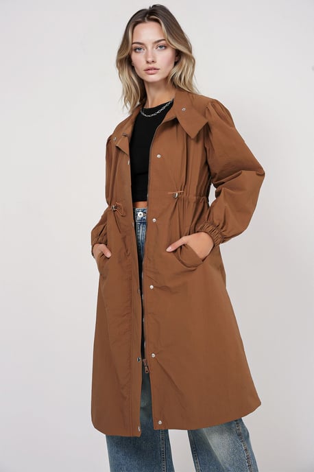 Lange Gevoerde Trenchcoat met Omgeslagen Kraag - Image 1