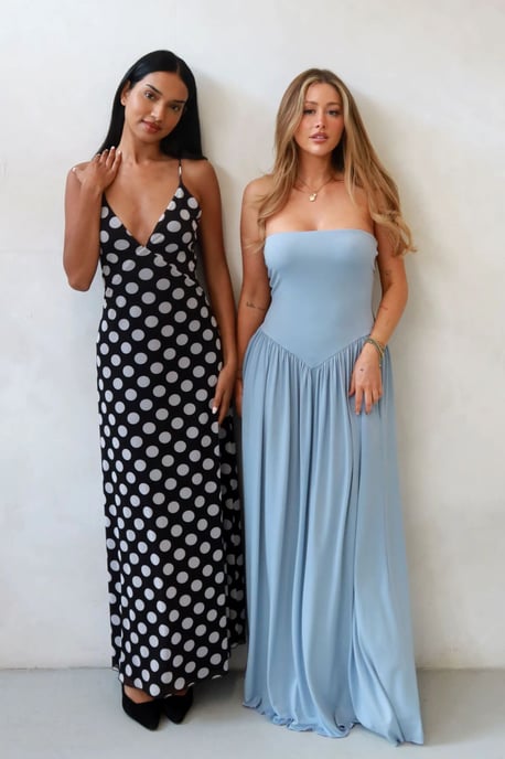 Sofie Strapless Aansluitende Maxi-jurk - Image 2