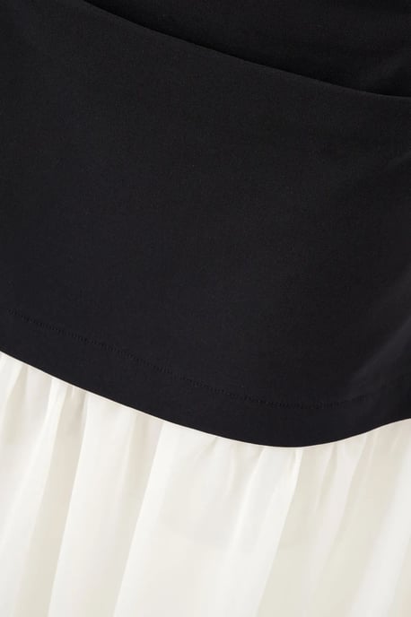 Bandeau klänning i svart och vitt - Image 6