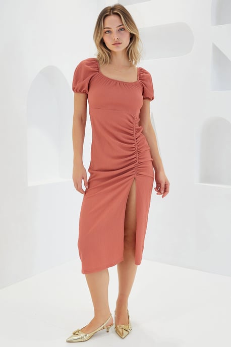 Textured Midi Brei Jurk met Vierkante Kraag - Image 1