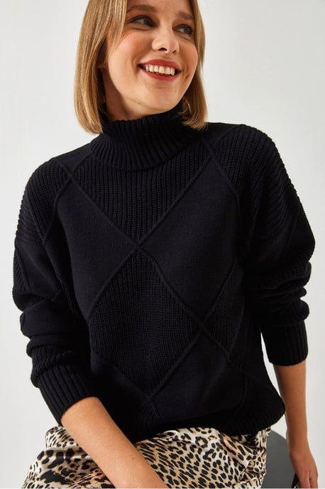 Textured Turtleneck Sweater - Image 4