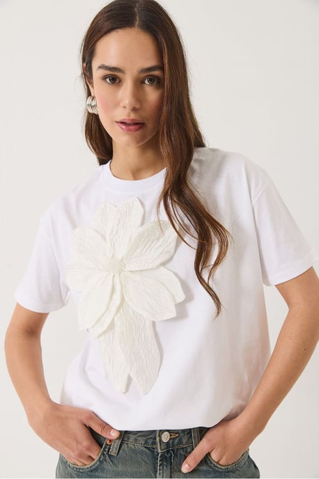 Bloemmotief Crew Neck T-Shirt met Accessoire Detail - Image 4