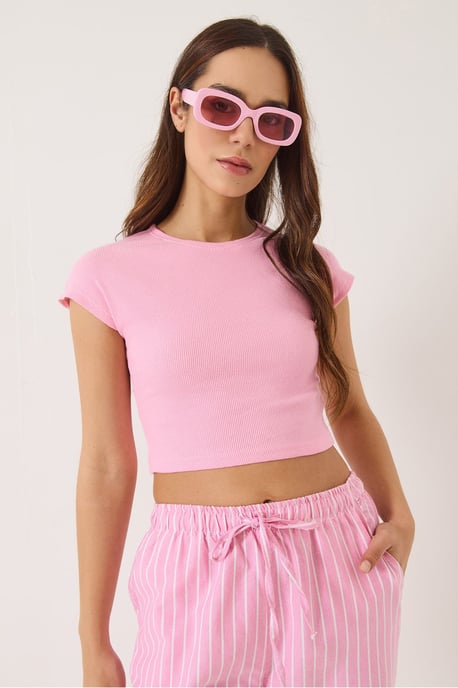 Crew Neck Crop T-Shirt - Image 3