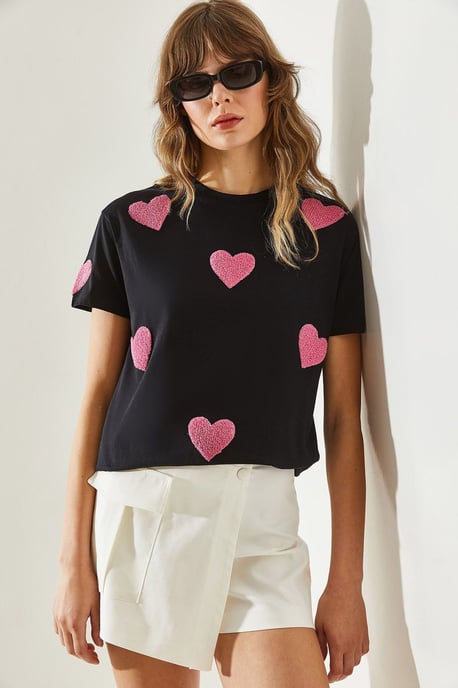 Hartpatroon Geborduurd T-Shirt met Ronde Hals - Image 4