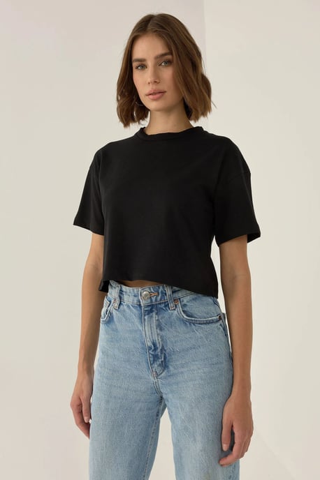 Basic Crew Neck Crop T-shirt - Image 5