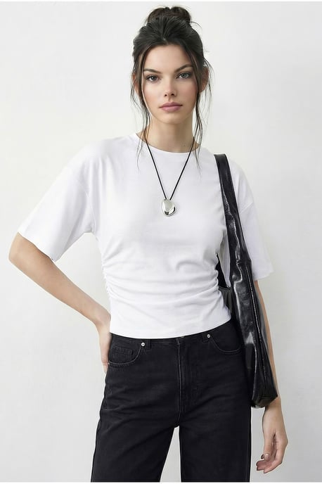Regular Fit Crew Neck T-shirt - Image 1