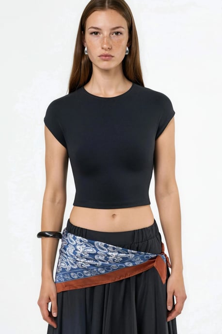 Crew Neck Solid Crop T-Shirt - Image 6