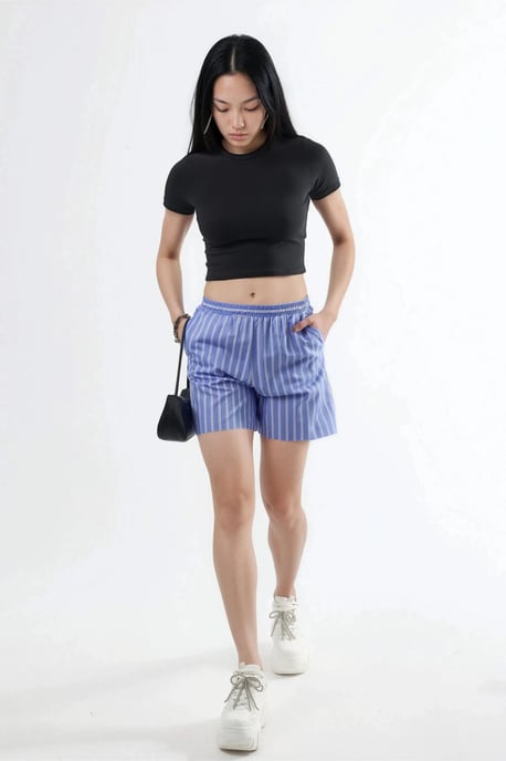 Crew Neck Crop T-shirt - Image 4