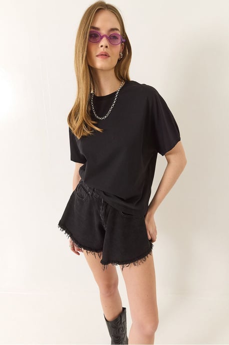 Bomulls T-shirt med Rund Halsringning - Image 2