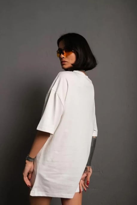 Oversized Lange Crew Neck T-Shirt - Image 3