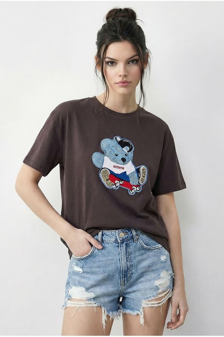 Embroidered Crew Neck T-Shirt - Image 3