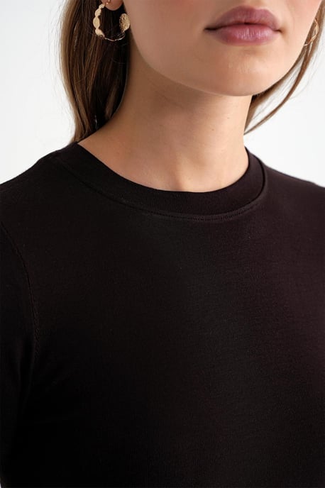 Slim Fit Crew Neck T-Shirt i Bomull - Image 6