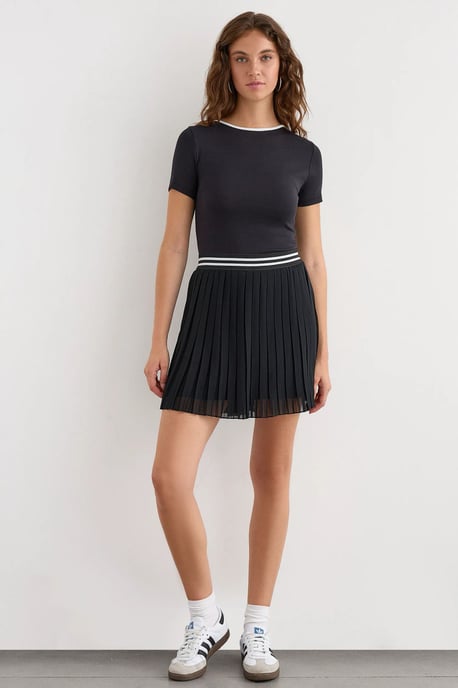 Basic Jersey T-shirt med Öppen Rygg - Image 1