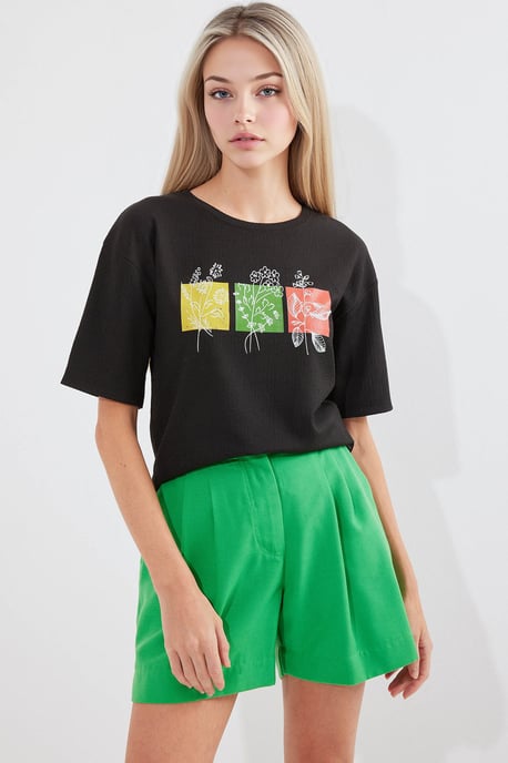 Tryckt T-shirt med rund hals - Image 4