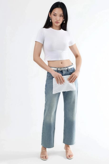 Crew Neck Crop T-shirt - Image 4
