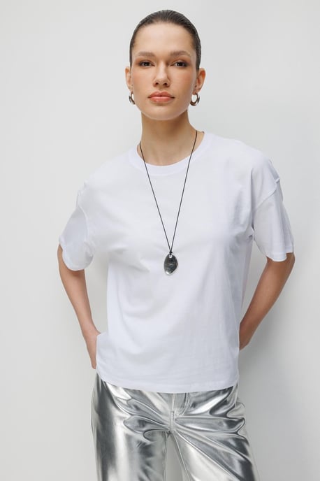 Oversized Crew Neck Plain T-Shirt with Slit - Image 3