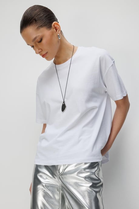 Oversized Crew Neck Plain T-Shirt with Slit - Image 4