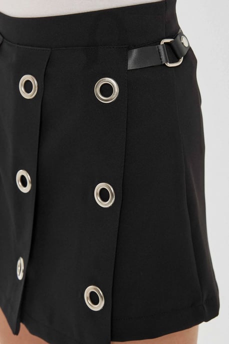 High Waist Pleated Mini Skirt - Image 5