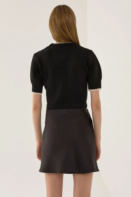 Satin Solid Mini Skirt - Image 4