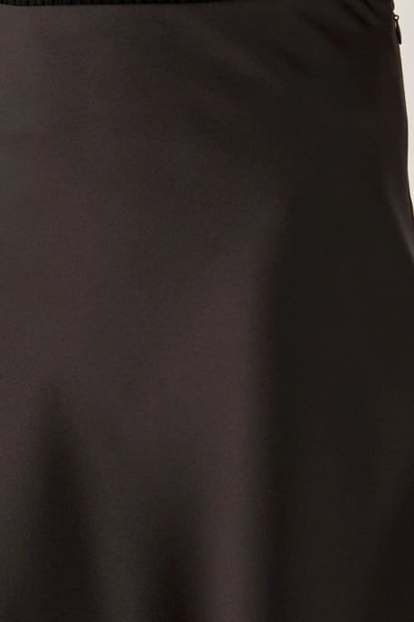 Satin Solid Mini Skirt - Image 5