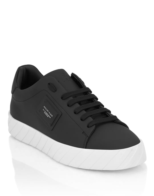 Lo-Top Sneakers Placca - Image 1