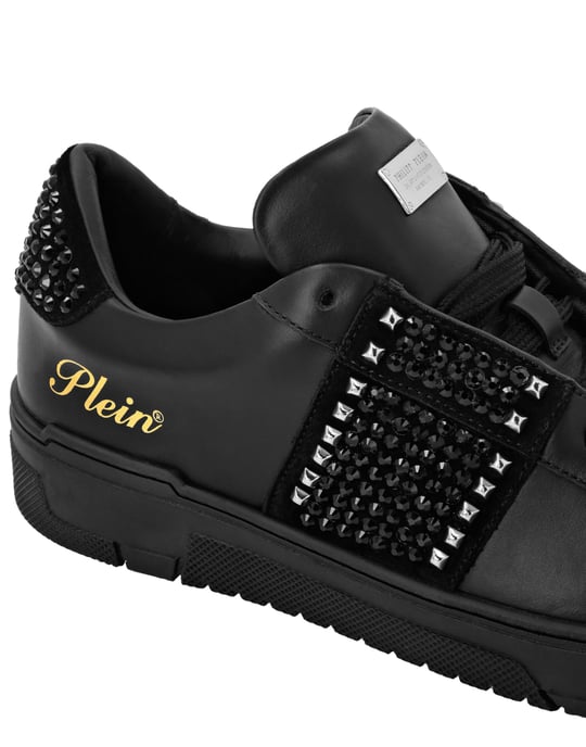 Lo-Top Sneakers - Image 2