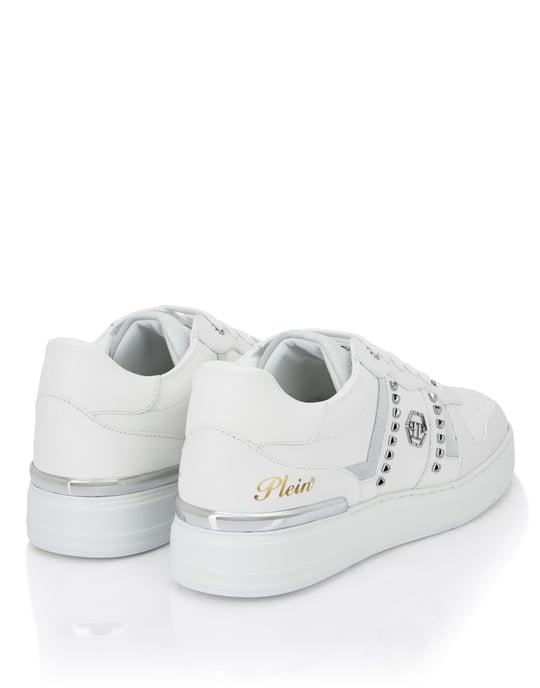 Lo-Top Sneakers - Image 4