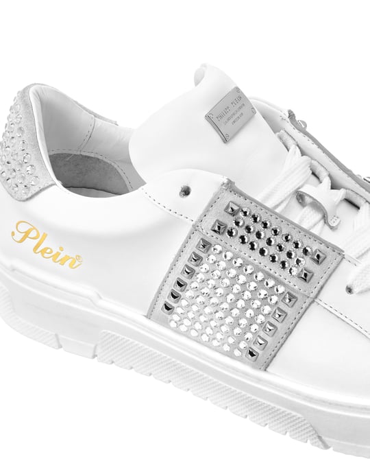 Lo-Top Sneakers - Image 2