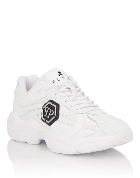 Runner - Image 1