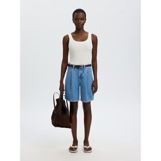 Selected Femme slfwide merle-kori hw denim shorts 16101431 light blue denim - Image 3