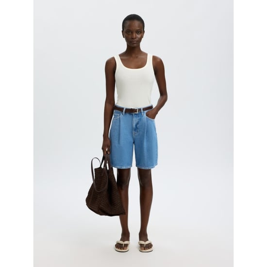Selected Femme slfwide merle-kori hw denim shorts 16101431 light blue denim - Image 6