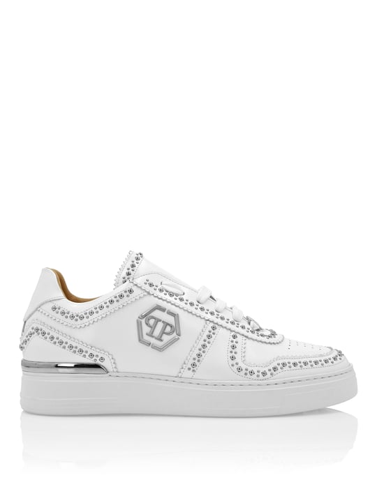 Lo-Top Sneakers - Image 3