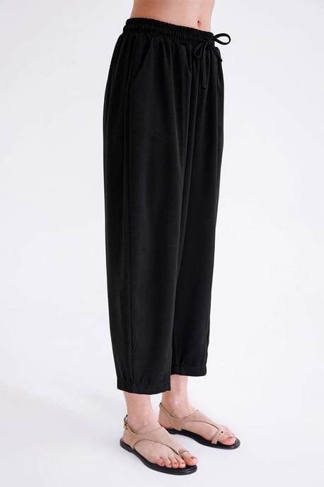 Salwar Fit Drawstring Pants - Image 4