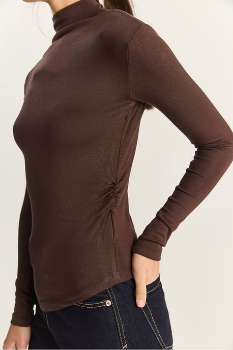 Fitted Turtleneck Long Sleeve Blouse with Ruffle Detail - Image 6