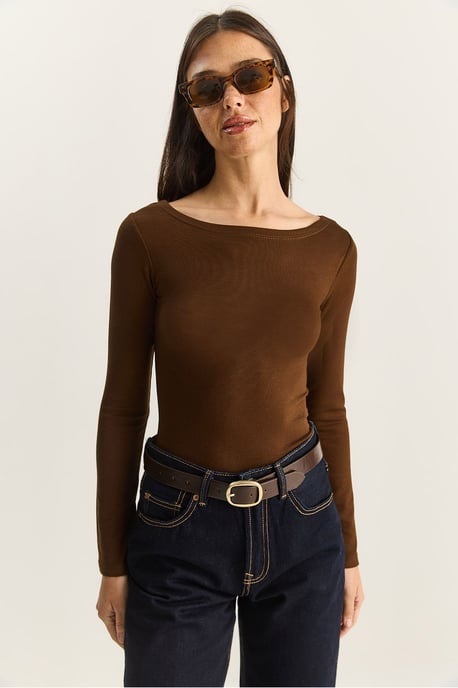 Fitted Basic Topp - Image 4