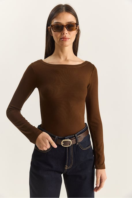 Fitted Basic Topp - Image 5