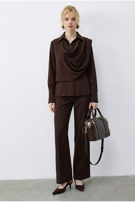 Sjaal Gedetailleerde Blouse en Hoge Taille Wijde Broek Twee-Piece Set - Image 1