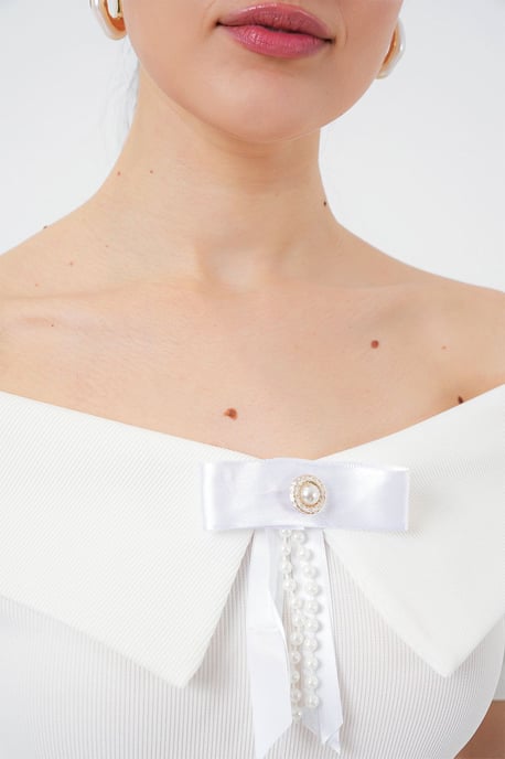 Boat Neck Ribbed Blouse with Bow - Image 4