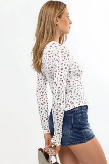 Floral Ribbed Crop Blouse with Button Closure - Image 5