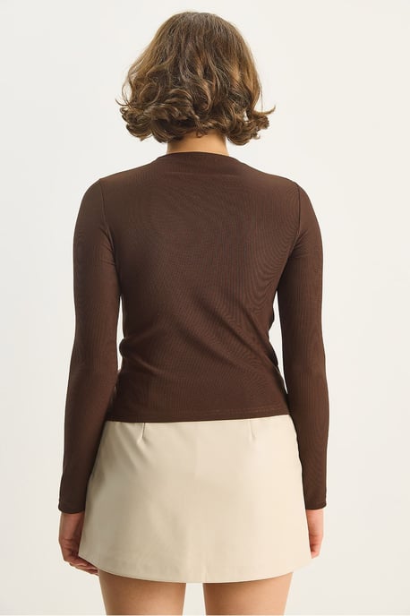 Crew Neck Long Sleeve Blouse with Accessory Detail - Image 4