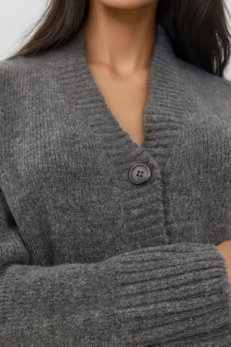 Tjock V-ringad stickad cardigan - Image 4