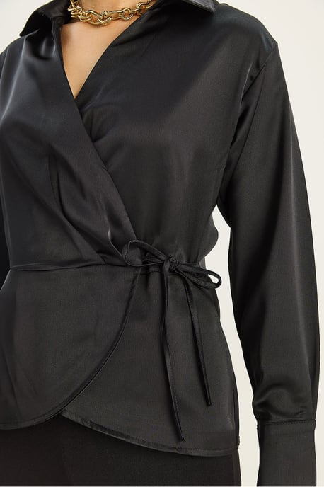 Satijnen V-hals Shirt met Striksluiting - Image 6