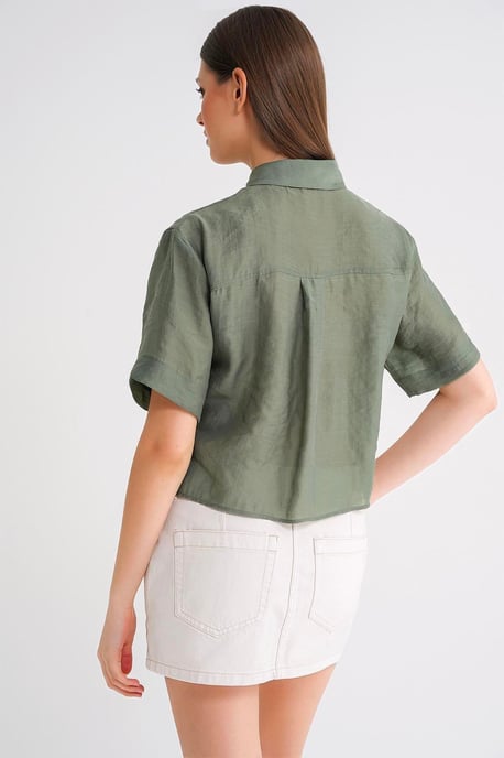 Korte Mouw Crop Shirt met Steenaccessoires - Image 6