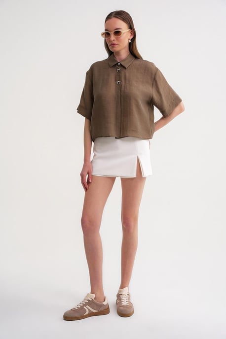 Korte Mouw Crop Shirt met Steenaccessoires - Image 2