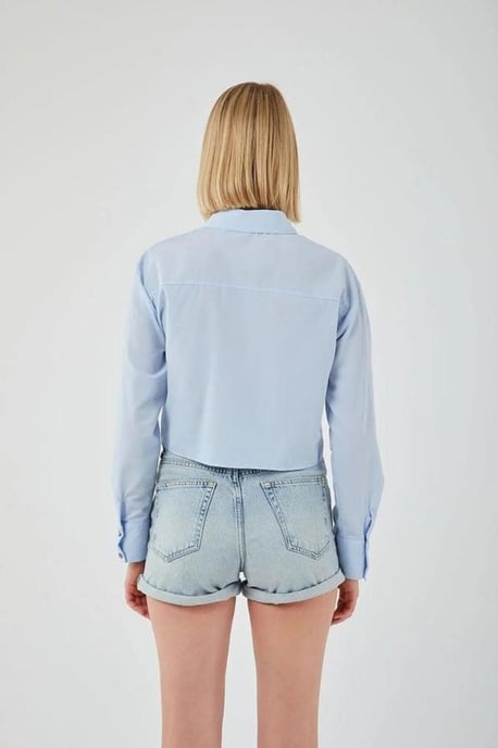 Gekruiste Poplin Blouse met Pocket Detail - Image 4