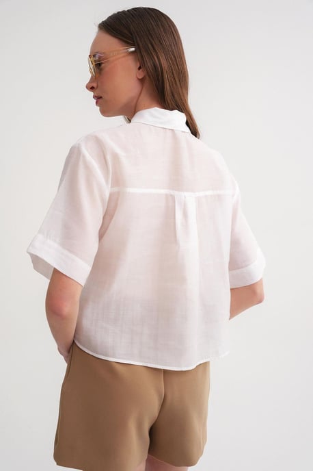 Korte Mouwen Crop Shirt met Steenaccessoires - Image 5
