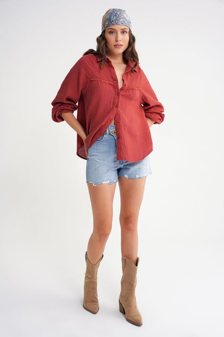 Texturerad bomullsbutton-up skjorta - Image 4