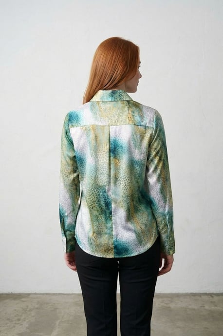 Abstract Print Buttoned Long Sleeve Shirt - Image 4
