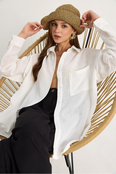 Texturerad Oversized Skjorta med Knapp och Fickor - Image 2