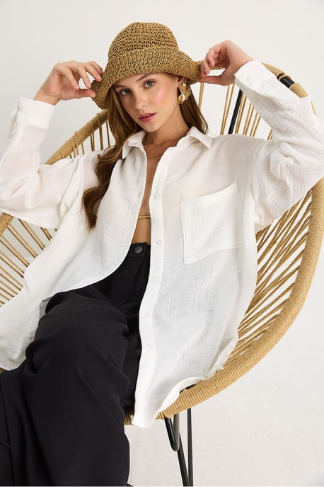 Texturerad Oversized Skjorta med Knapp och Fickor - Image 3